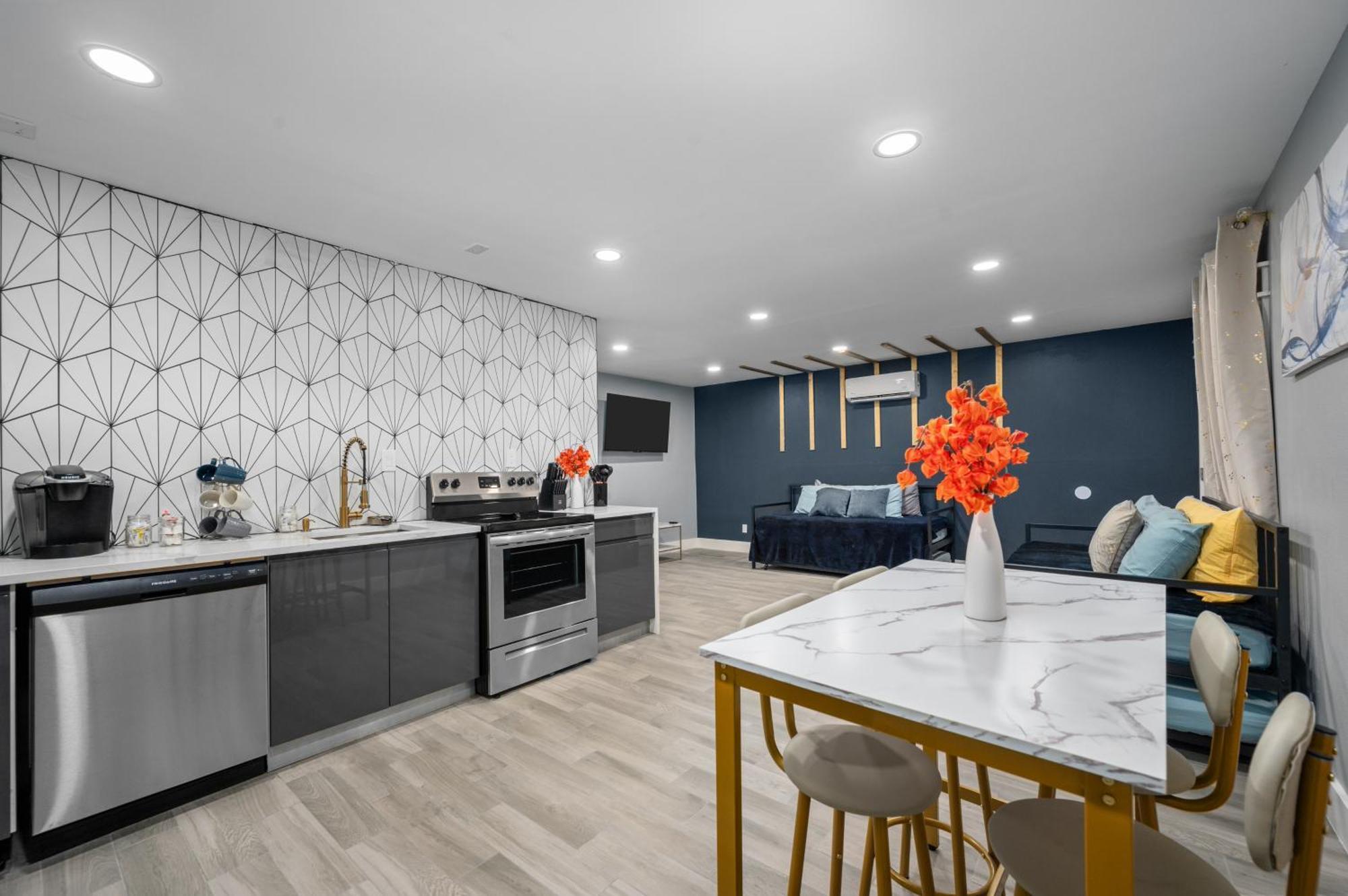 Cozy Galleria Apt Near Uptown With Free Park Houston Exterior photo